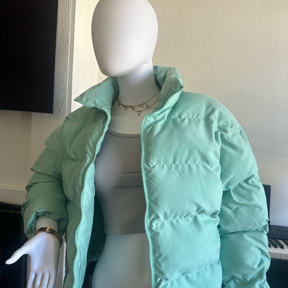 Gymshark Green Lime Puffer - Picture 2 of 6